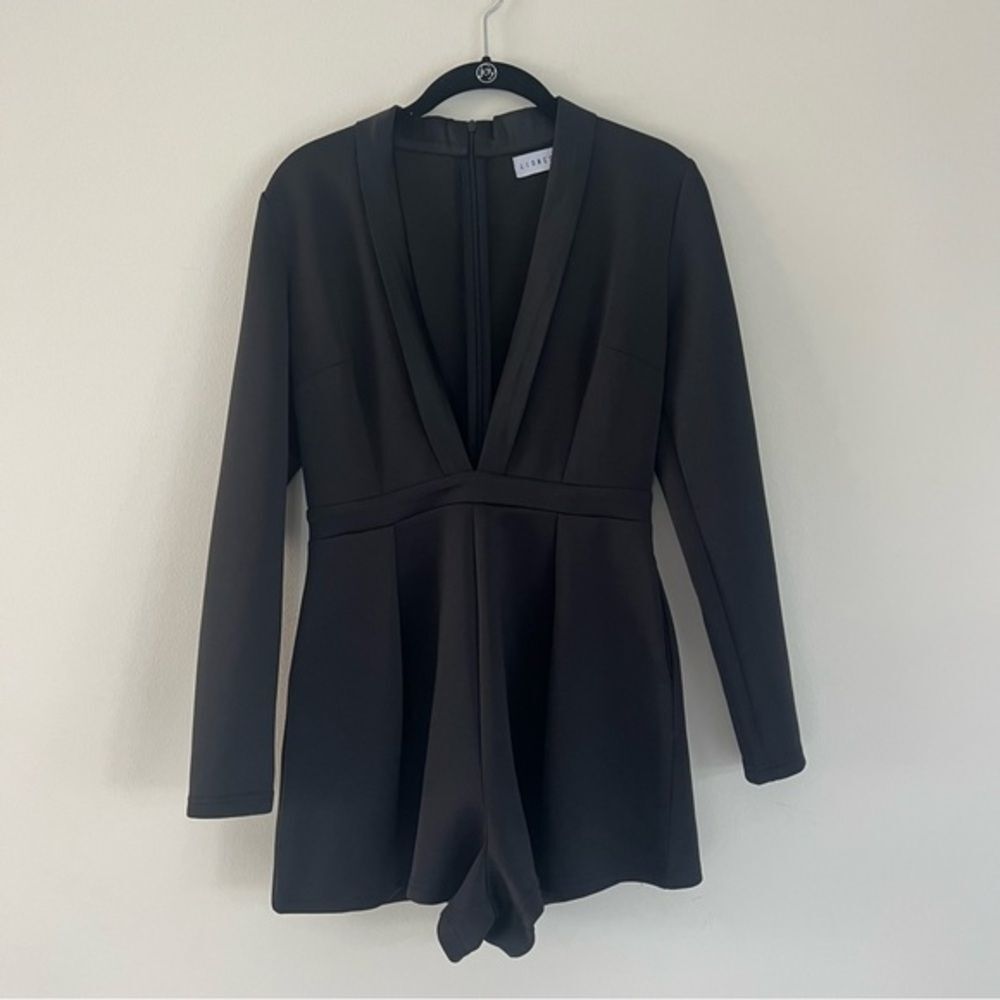 Lioness black deep v romper